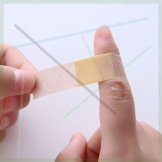 盒装创可贴防水防汗透气性好创可贴儿童应急用创可贴防脚磨贴片