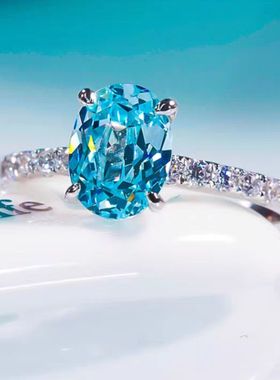 D色莫桑石海蓝宝石鸽子蛋戒指