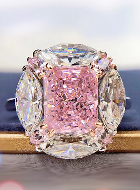 鸽子蛋戒指泡泡糖圆钻八心八箭