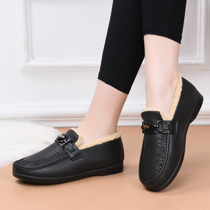 老北京棉鞋女冬外穿2025新款加绒加厚乐福鞋时尚保暖豆豆鞋,淘宝优惠券,粉丝福利购,淘宝优惠卷