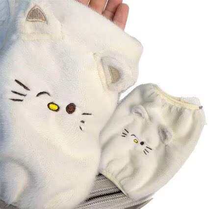 秋冬新款刺绣猫咪防污袖套女羽绒服护袖工作学习学生保暖套袖短款,淘宝优惠券,粉丝福利购,淘宝优惠卷