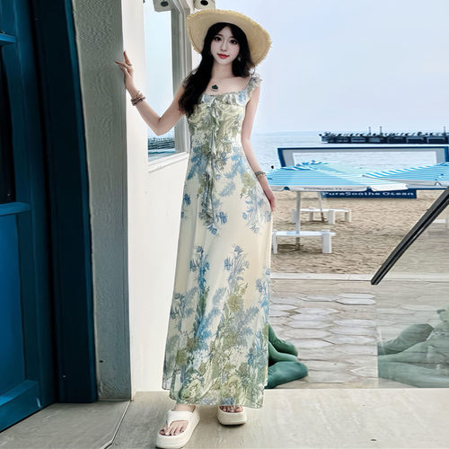 特别漂亮巨好看碎花吊带连衣裙女夏2026年新款海边度假氛围感长裙 - 图2