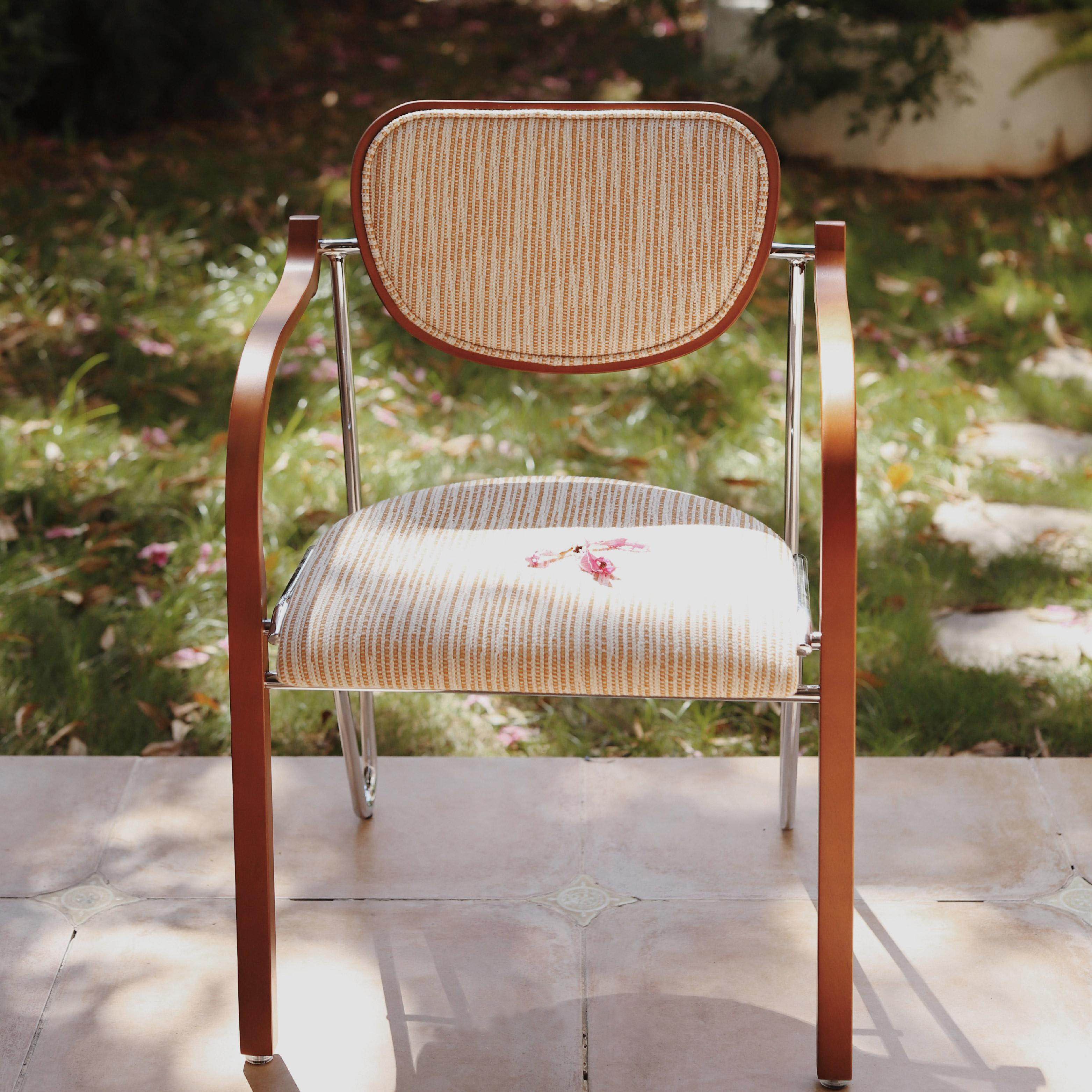 中古风包豪斯餐椅家用扶手椅靠背轻奢高级感设计师复古风餐桌椅子