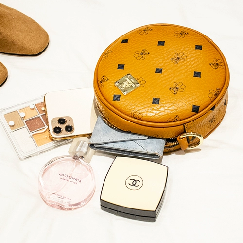 Демисезонная милая модная универсальная трендовая сумка на одно плечо на цепочке, с медвежатами, коллекция 2021