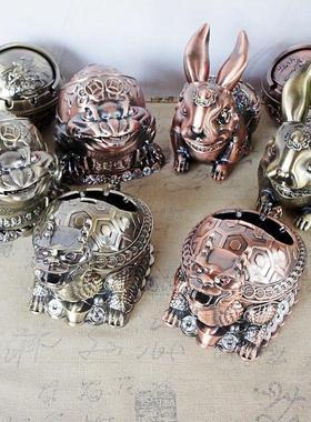 烟灰缸创意个性潮流家用客厅带盖防飞灰办公室轻奢高级感金属摆件