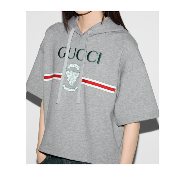 1 ຊົ່ວໂມງຄືນເງິນ gucci ຂອງແມ່ຍິງ sweatshirt knitted ແຂນສັ້ນ