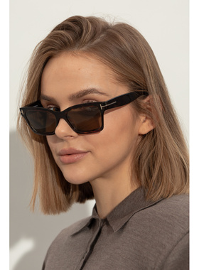 1h可退 TOM FORD 女士太阳镜 FT108505452H CO 棕色配饰