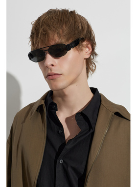 VERSACE 男士太阳镜 0VE22870126187 SS2026 黑色 Sunglasses