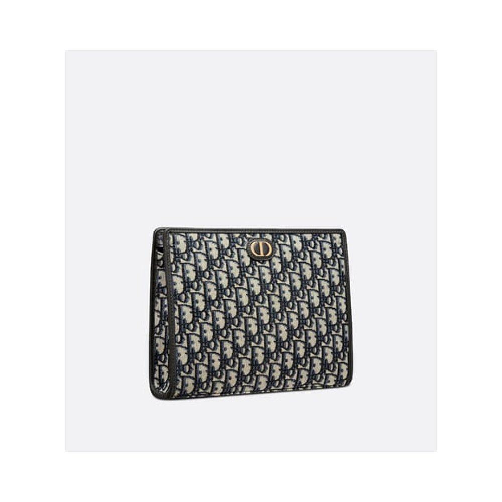  天猫国际探物中国香港手拿包