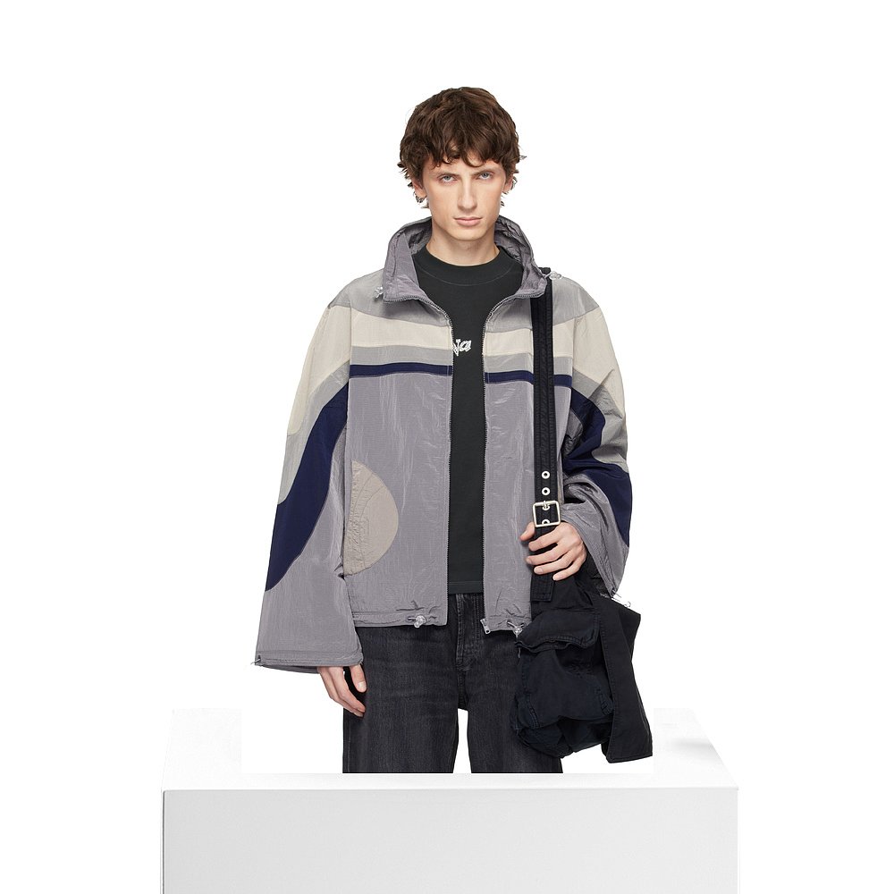 1h可退 潮奢 Erl 男士 灰色 Nylon Rave 夹克 ERL11J027 - 图3