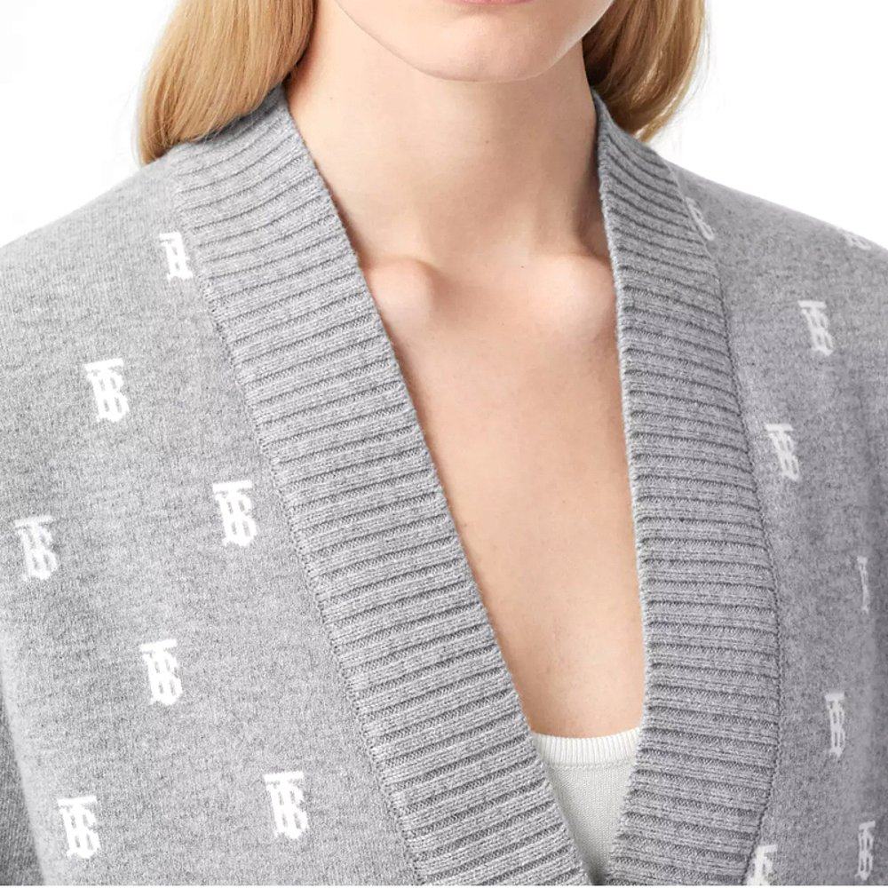 香港直邮burberry巴宝莉专属开衫 天猫国际香港直购卫衣