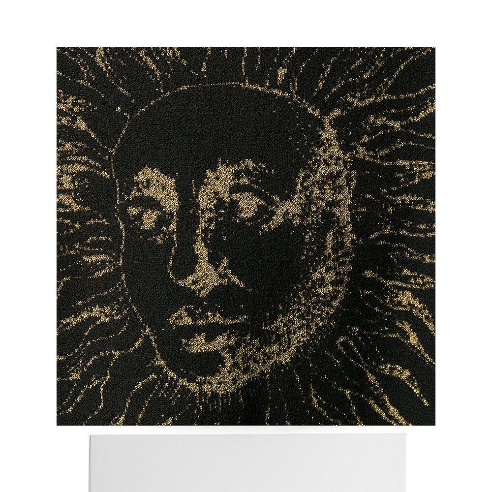  天猫国际香港直购卫衣