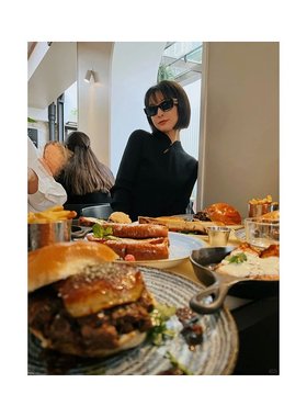 1h可退 潮奢 Miu Miu 缪缪 女士 Gigi Hadid/吴昕同款 09WS 太阳