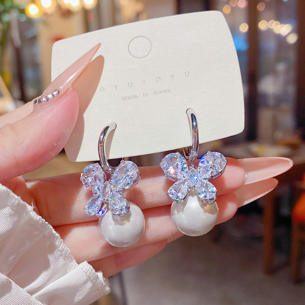 法式蝴蝶珍珠耳环女优雅高级感精致耳圈小众个性百搭时尚耳饰,淘宝优惠券,粉丝福利购,淘宝优惠卷