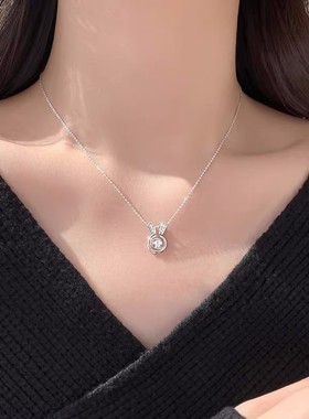 灵动小兔子项链网红简约百搭颈链气质高级感韩版钛钢锁骨链冷淡风
