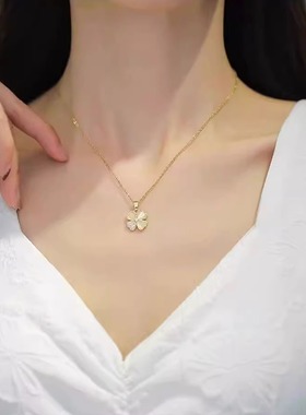 韩版时尚锁骨链网红甜美颈链吊坠小众设计感钛钢项链轻奢小众配饰