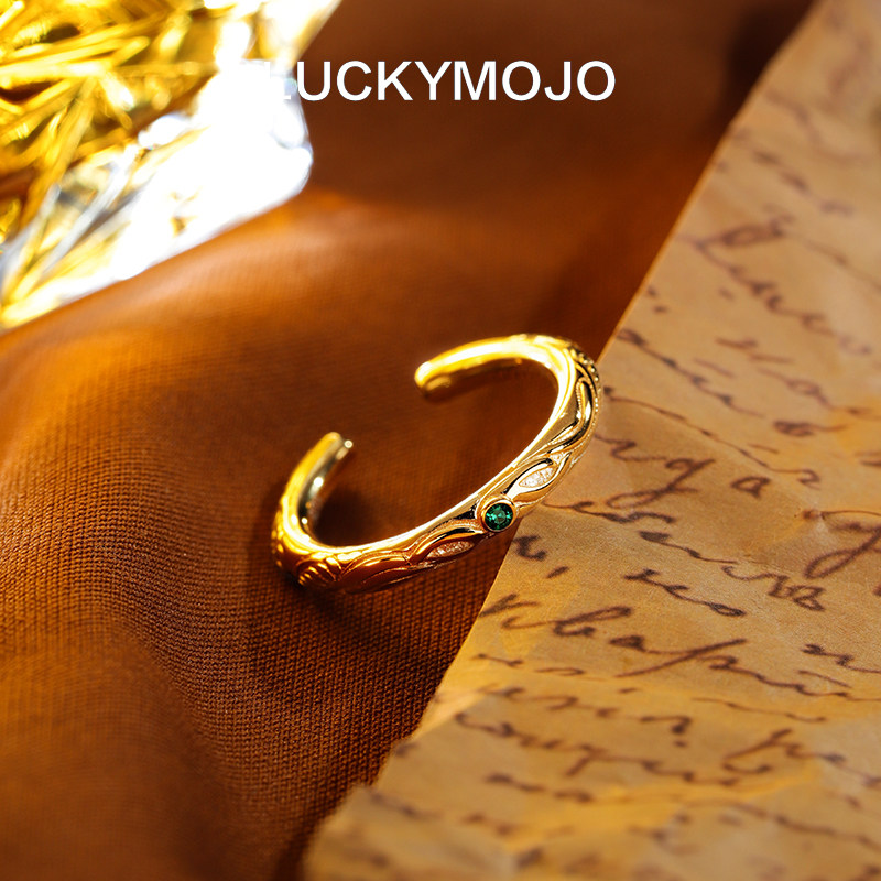 Niche old money style gold rings for men and women