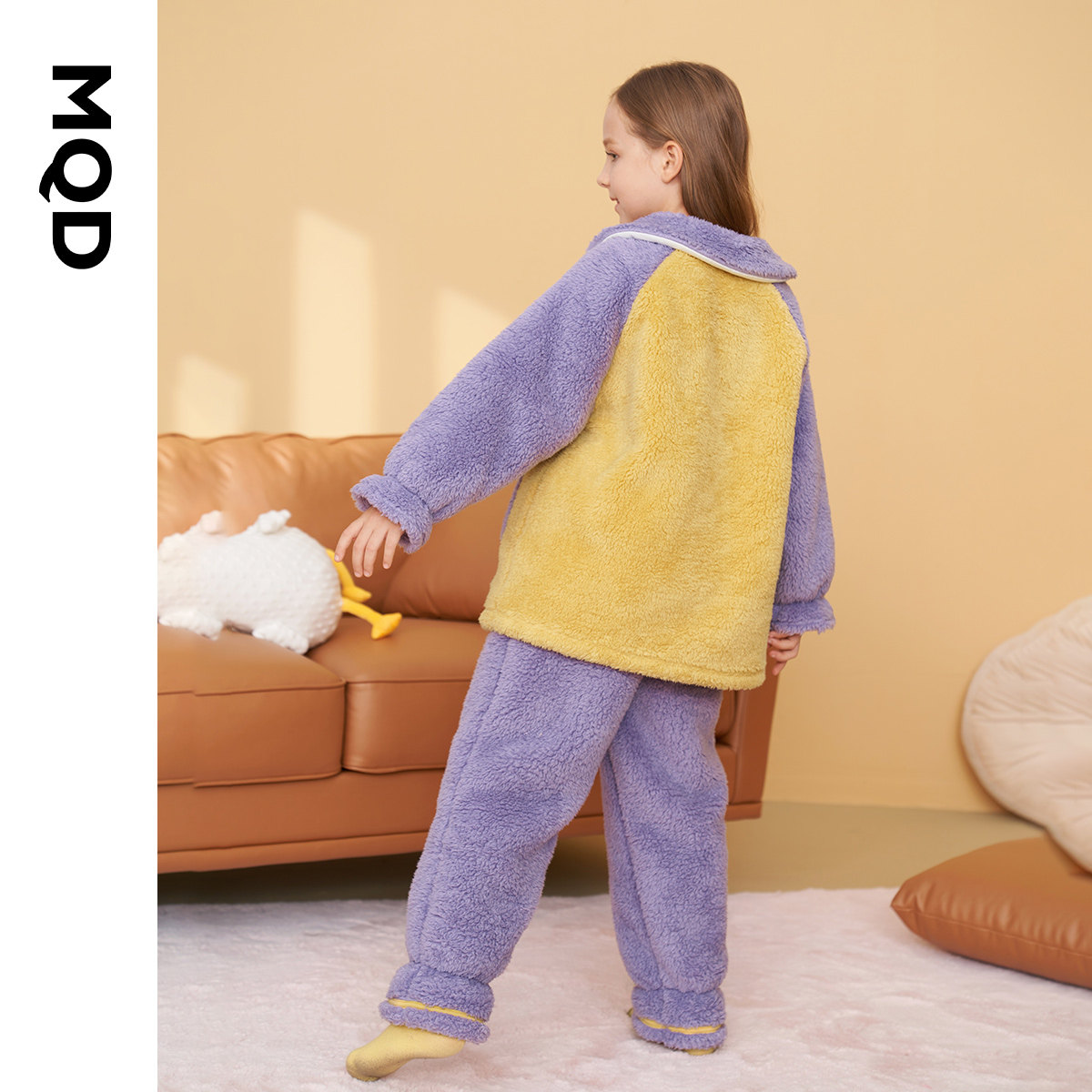 mqd女童翻领保暖21拼色北极绒睡衣 mqd童装outlets店家居服套装