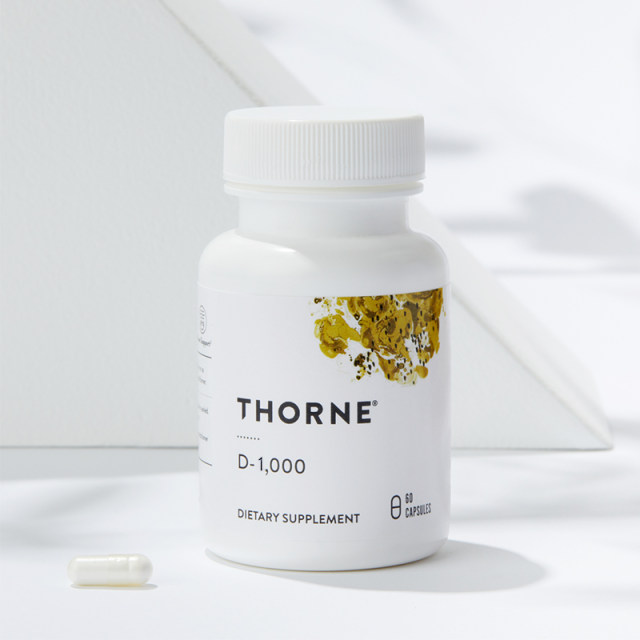 Thorne Yuen Vitamin D3 Capsules Adults 1000iu Active VD ປັບປຸງພູມຄຸ້ມກັນ 90 Capsules D128