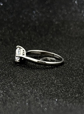 光托对角阿斯切1克拉方戒指