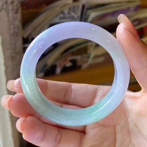 老东家翡翠海外购缅甸天然翡翠贵妃玉手镯圆条直播间专拍链接 - 图1