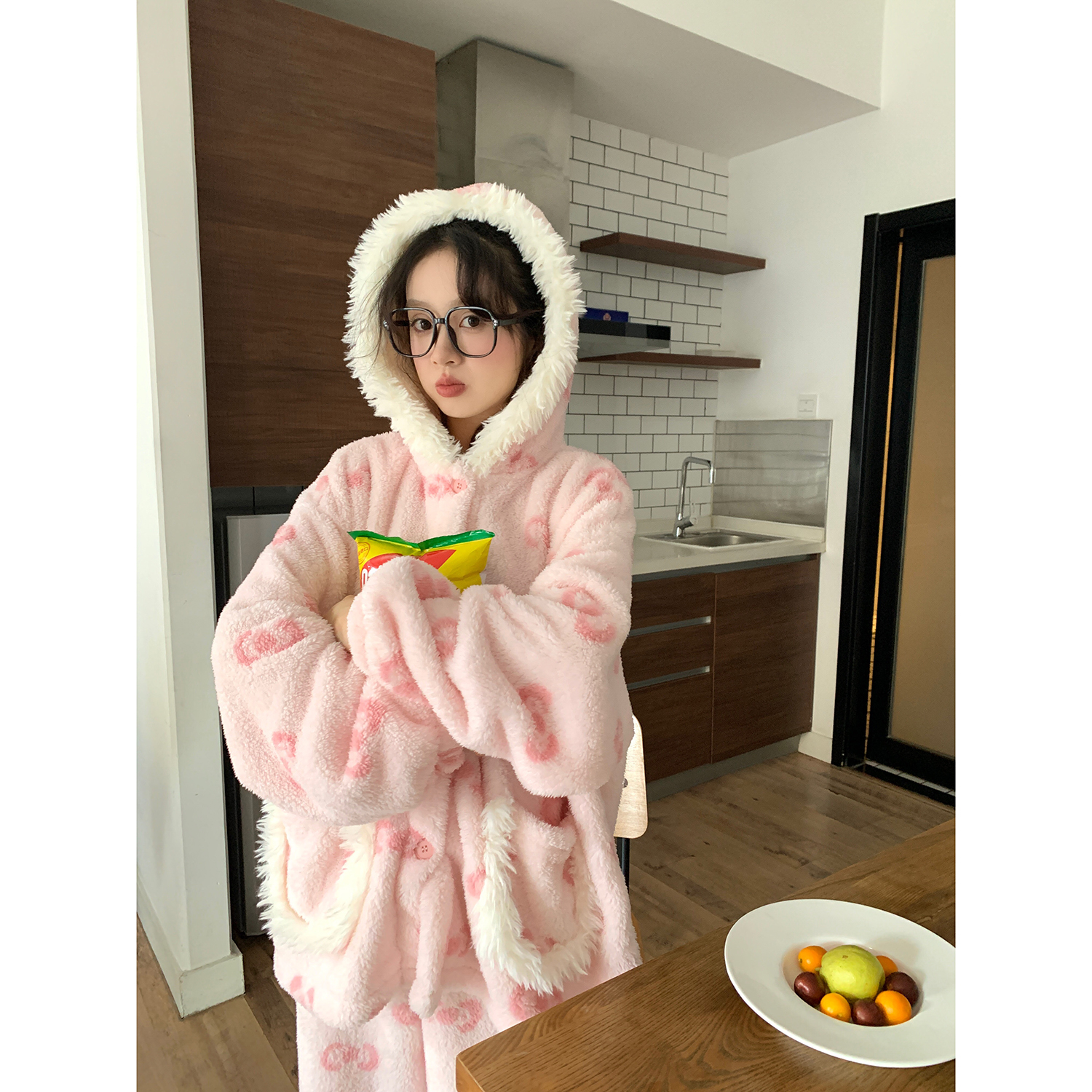 馨帮帮甜美可爱毛边连帽睡衣女冬季加厚珊瑚绒亲肤保暖家居服套装 - 图2