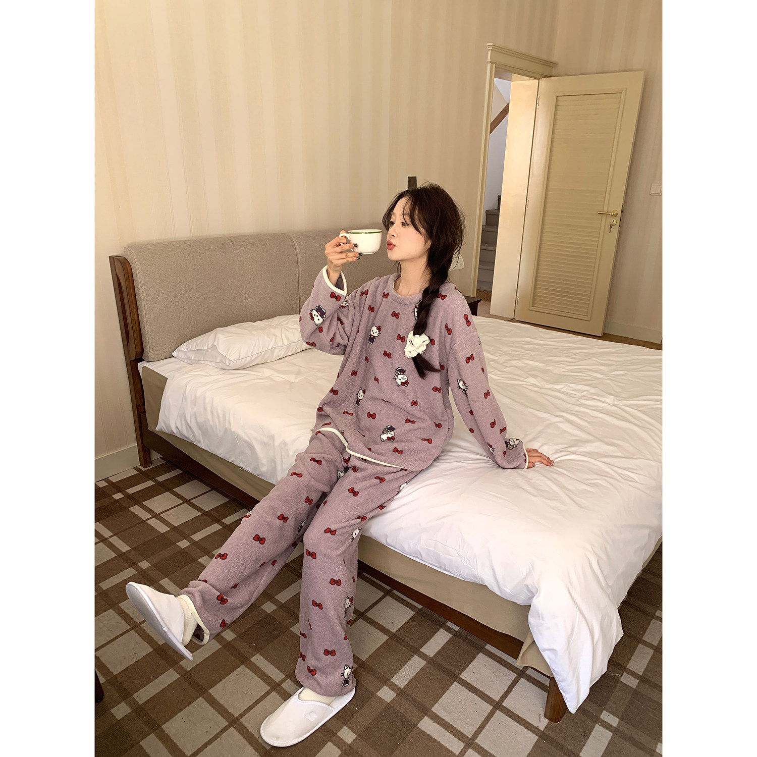 馨帮帮撞色蝴蝶结卡通猫睡衣女冬季新款毛绒绒亲肤保暖家居服套装,淘宝优惠券,粉丝福利购,淘宝优惠卷