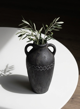 复古双耳陶瓷花瓶黑色波浪纹
