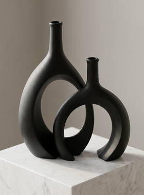 现代简约黑色几何花瓶摆件