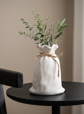 简约陶瓷花瓶水桶包造型摆件