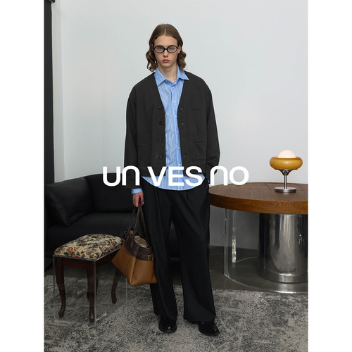 【自发热】Unvesno(UN) 极简老钱风V领基础廓形厚实抓绒卫衣开衫 - 图2