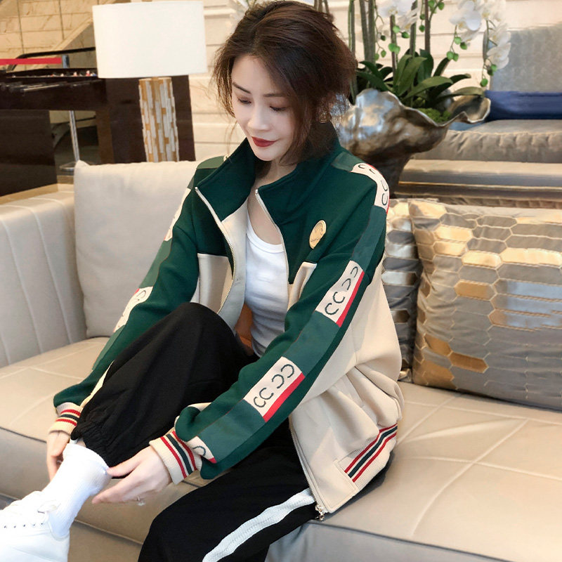 绿色拼接休闲短款运动棒球服夹克 崇妍短外套