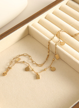 时尚热销新款爱心多吊坠钛钢手链女小众高级感18k金色锁骨链批发