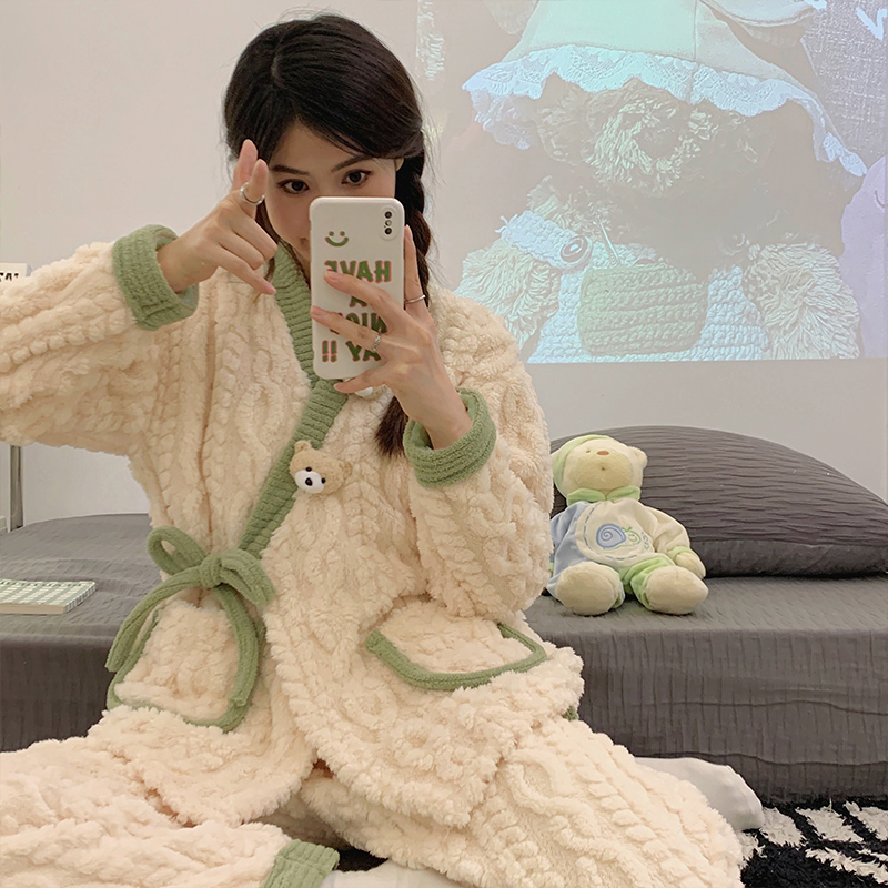 珊瑚绒睡衣女款秋冬季加绒加厚2023新款冬天卡通可爱法兰绒家居服