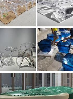 玻璃钢卡通雕塑定制厂家电镀太空人艺术装置大型水滴水花摆件定做