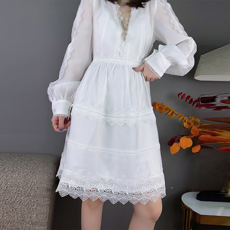 气质轻薄白色收腰v领长袖连衣裙 蜜恒连衣裙