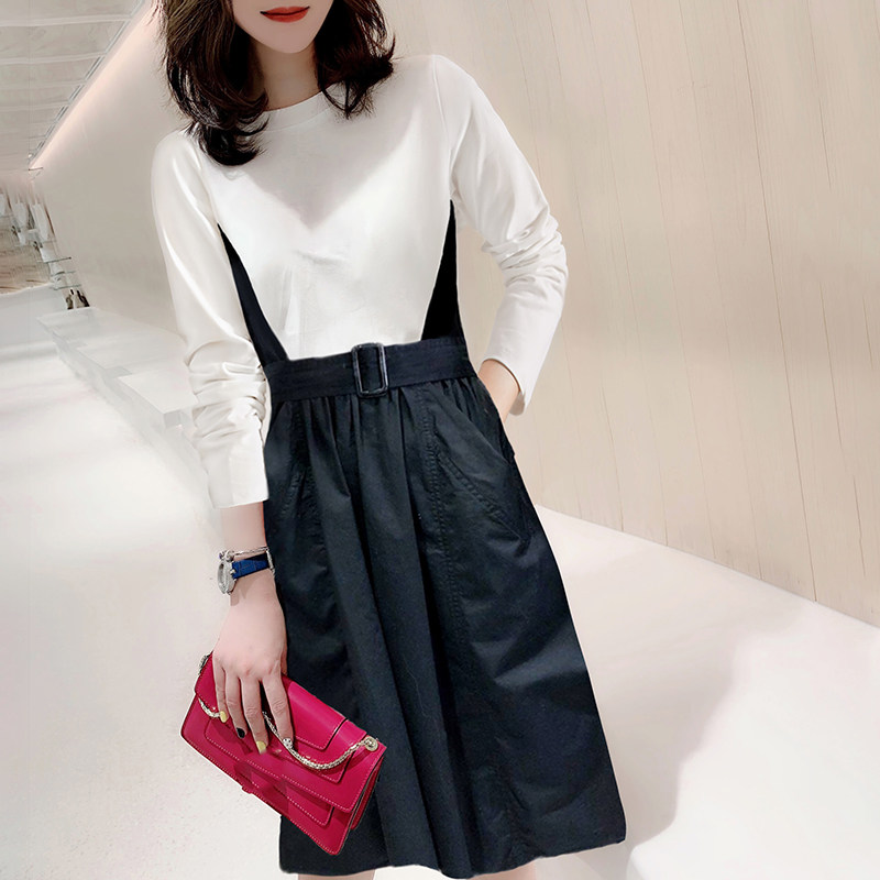 气质时尚收腰显瘦长袖黑白连衣裙 蜜恒连衣裙