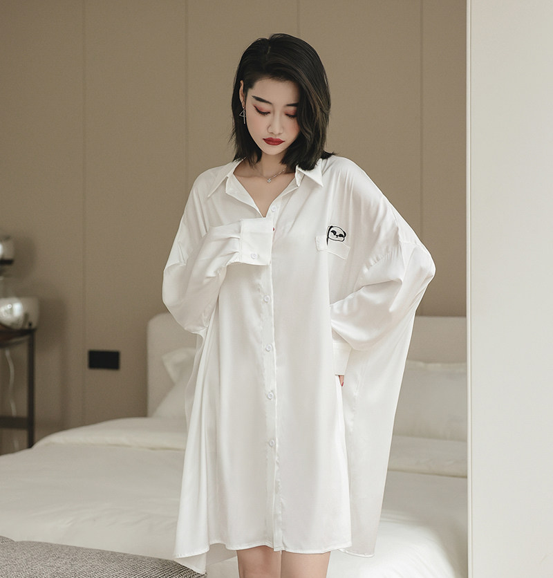 2022年春秋季冰丝性感长袖丝绸睡裙 碧绒睡裙