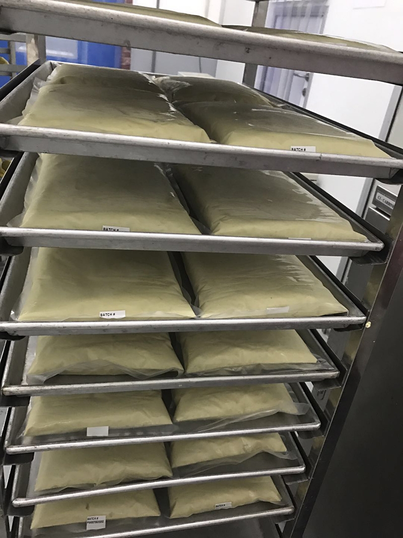 一抹榴星语旗舰店【一抹榴星语】2kg苏丹王D24榴莲泥马来西亚榴莲酱烘焙新鲜榴莲肉2