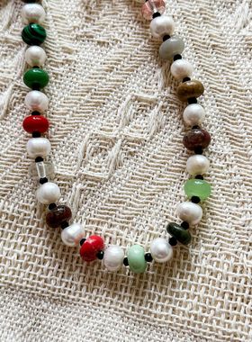 彩色天然石彩虹串珠项链小众设计时尚流行天然珍珠锁骨链气质百搭