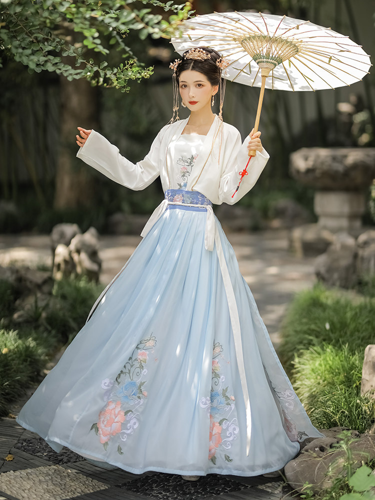 醉婵原创女灵鹿刺绣齐腰整套衫汉服 醉婵汉服