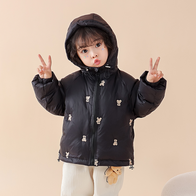 女童小熊绣花短款羽绒服冬装2025新款儿童洋气加厚女宝宝连帽外套 - 图0