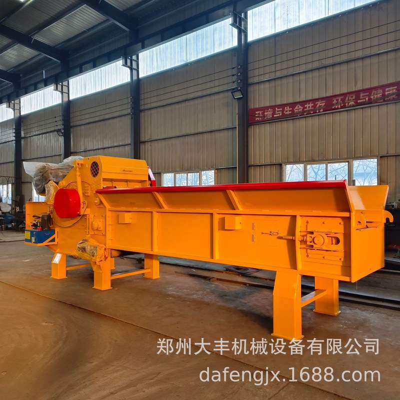 大型玉米秸秆粉碎机瓜秧藤青储废弃物铡草机地膜稻草综合破碎机,淘宝优惠券,粉丝福利购,淘宝优惠卷