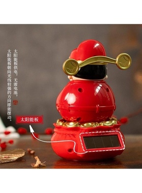 财神爷太阳能摇头汽车摆件车载2025新款家用办公室桌面招财神器