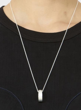 马吉拉数字logo雕刻项链