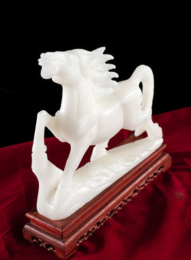 一马当先玉器开业乔迁礼品