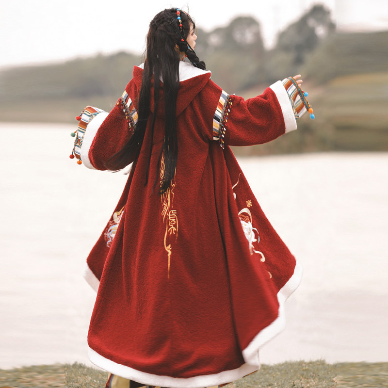 裳云兮国风汉服女【若兮】异域少女藏风汉元素冬款加绒厚斗篷披风_虎窝淘