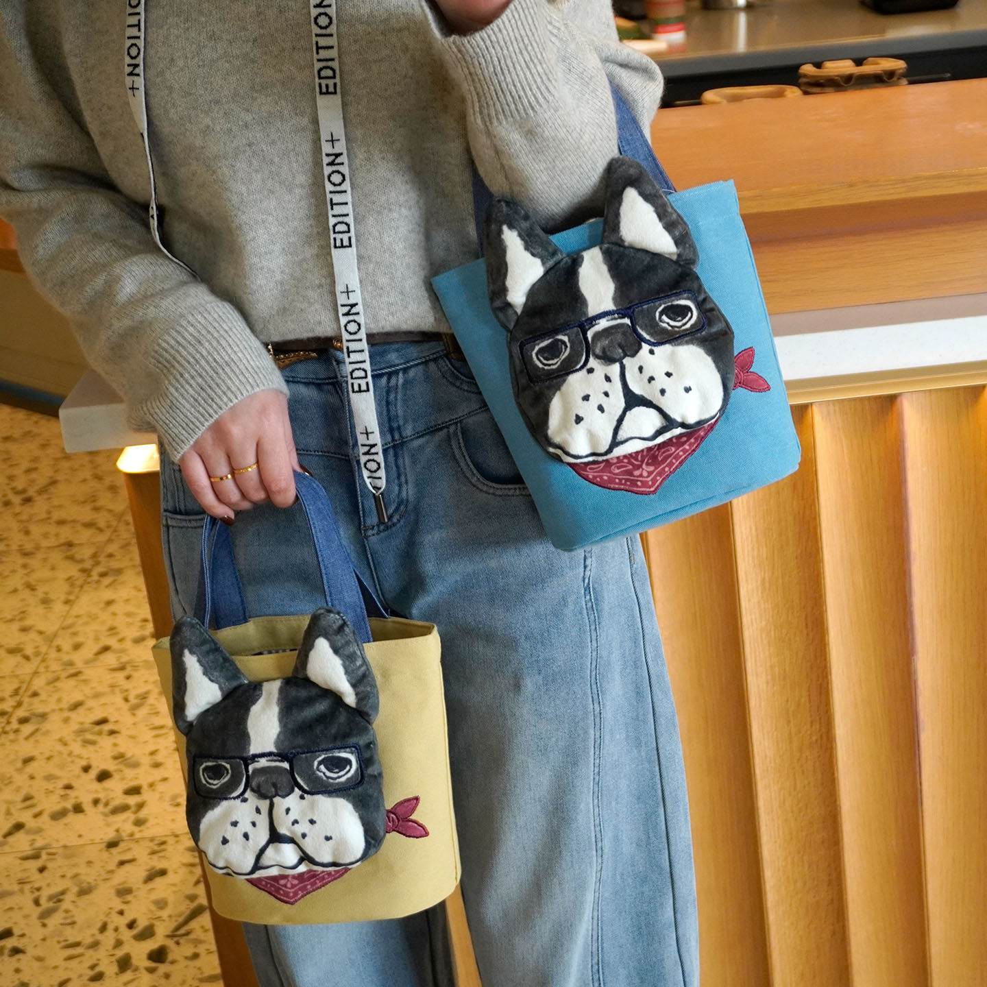 新款大脸保罗帆布包女手提水桶包可爱立体小狗遛弯包出口正品,淘宝优惠券,粉丝福利购,淘宝优惠卷