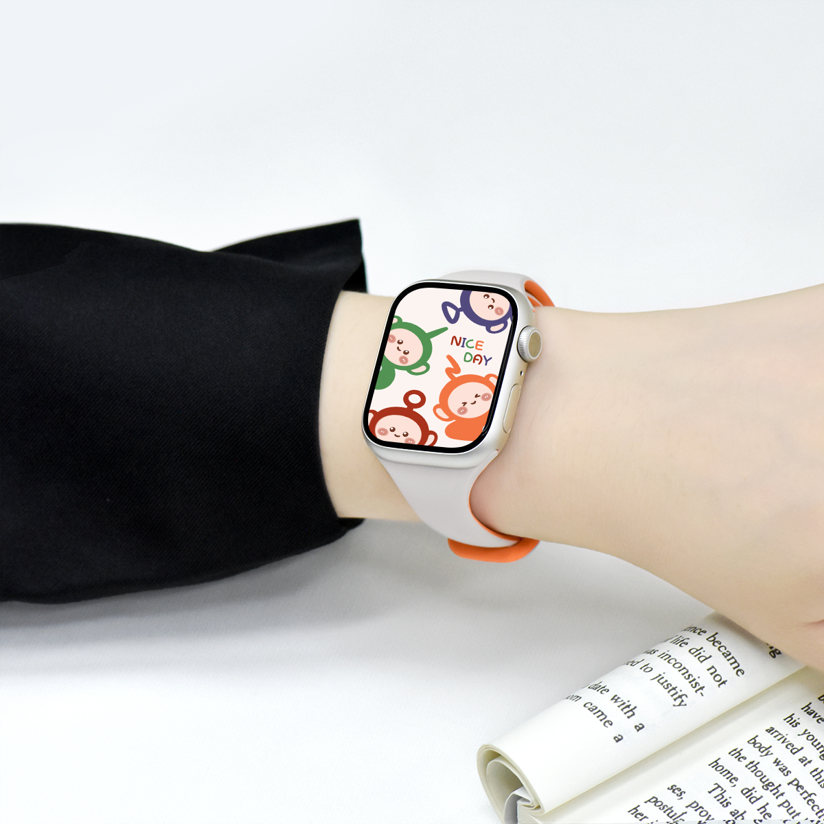 【蝴蝶扣】适用applewatch硅胶小蛮腰表带iwatchS8/7细撞色硅胶表带苹果手表se/6/5/4/3/2/1代运动表带夏日 - 图2