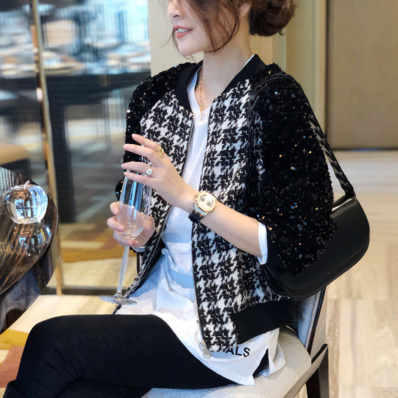 黑色格子短款棒球服女洋气秋装夹克 秋寸短外套
